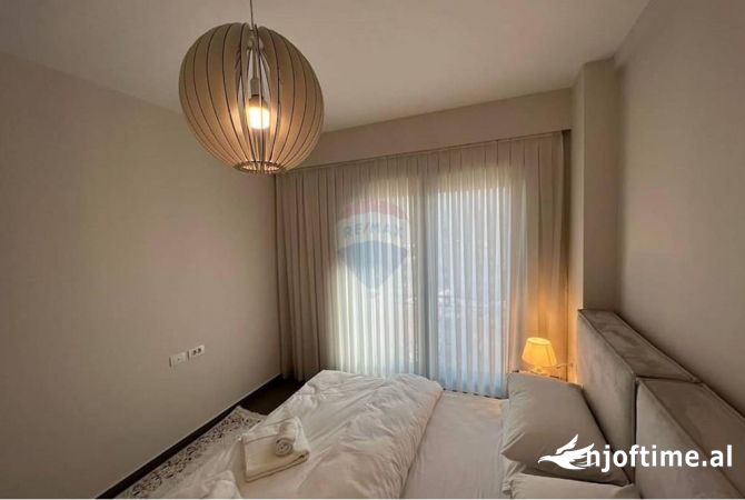 Shtepi me qera 1+1 ne Tirane - 1,050 Euro