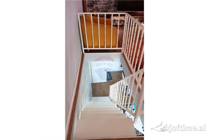 Shtepi ne shitje 2+1 ne Tirane - 220,000 Euro