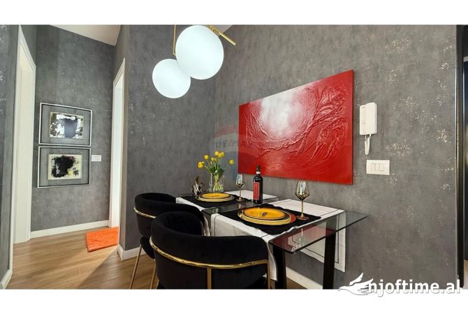 Shtepi me qera Apartament ne Tirane, 1+1, Mobilimi E mobiluar, Pagesa 900  Euro.