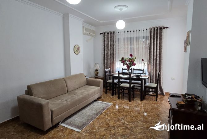 Shtepi me qera 1+1 ne Tirane - 400 Euro