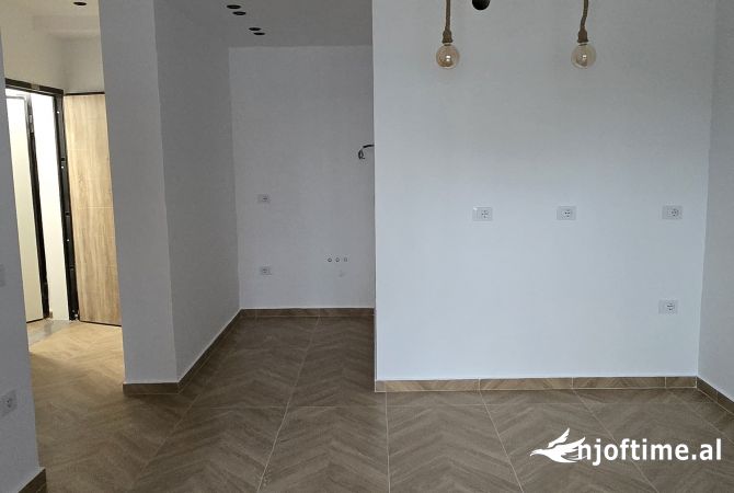 Shtepi me qera 1+1 ne Tirane - 500 Euro
