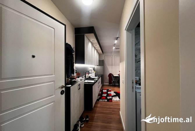 Shtepi me qera 1+1 ne Tirane - 700 Euro