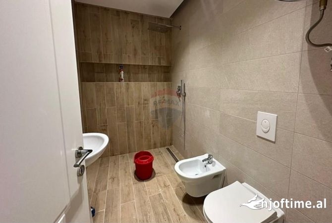Shtepi ne shitje 1+1 ne Tirane - 185,000 Euro