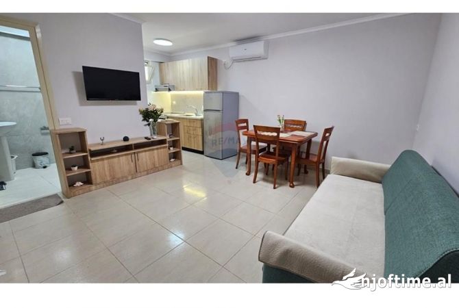 Shtepi me qera 1+1 ne Tirane - 500 Euro