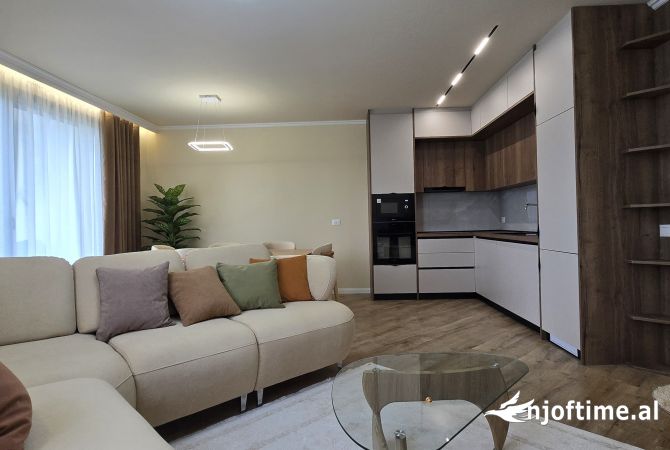Shtepi me qera 1+1 ne Tirane - 1,000 Euro