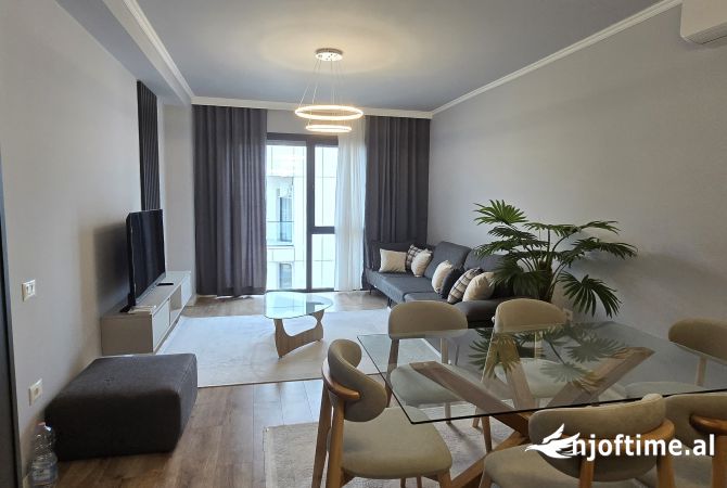 Shtepi me qera 2+1 ne Tirane - 1,500 Euro