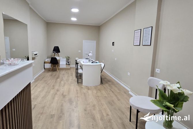 Ambient biznesi ne shitje 1+1 ne Tirane - 100,000 Euro