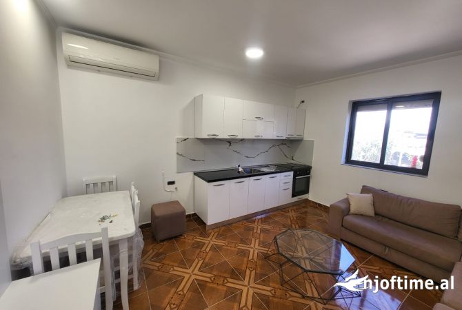 Shtepi me qera 1+1 ne Tirane - 350 Euro