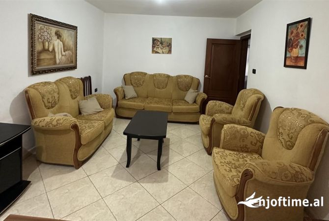 Casa in affitto 1+1 a Tirana - 350 Euro