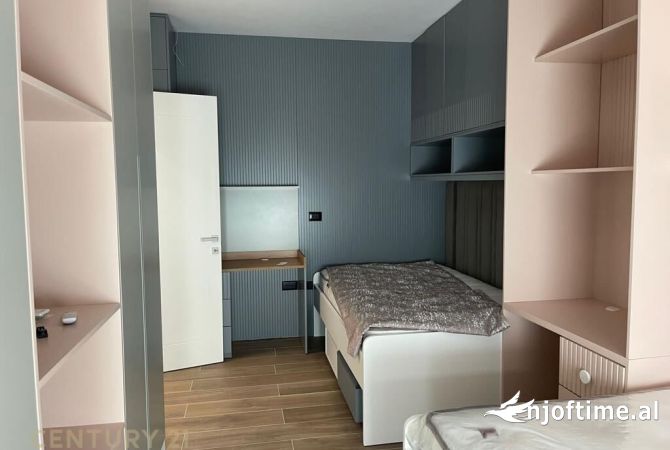 Shtepi me qera Apartament ne Tirane, 2+1, Mobilimi E mobiluar, Pagesa 1,550  Euro.