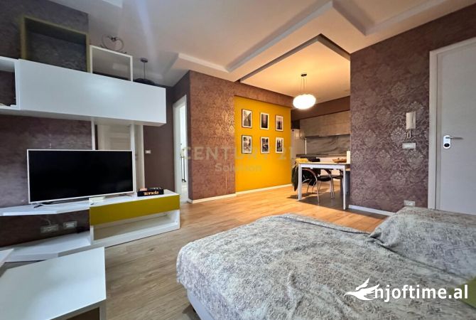 Shtepi me qera 2+1 ne Tirane - 600 Euro