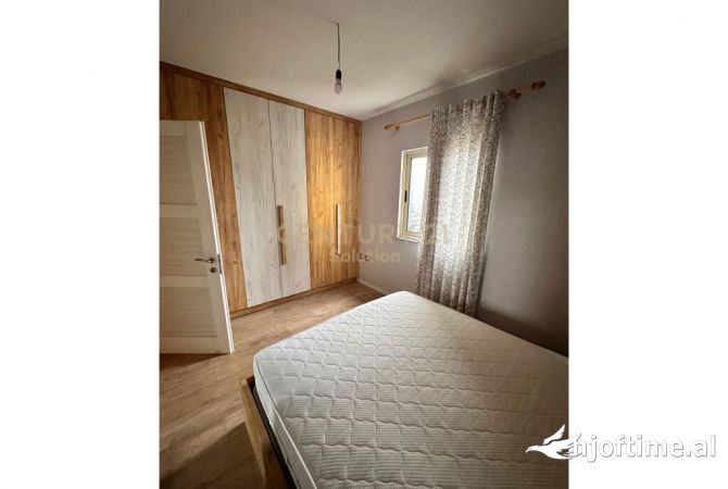 Shtepi me qera Apartament ne Tirane, 2+1, Mobilimi E mobiluar, Pagesa 600  Euro.