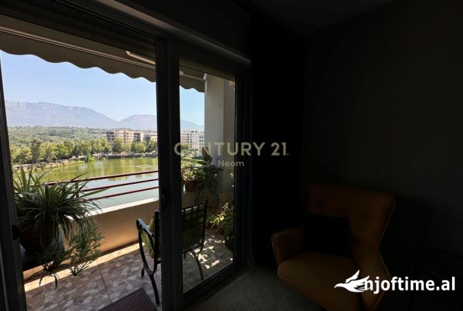 Shtepi ne shitje Apartament ne Tirane, 2+1, Mobilimi E mobiluar, Pagesa 290,000  Euro.