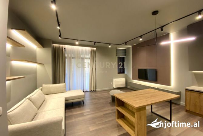 Shtepi me qera Apartament ne Tirane, 2+1, Mobilimi E mobiluar, Pagesa 1,000  Euro.