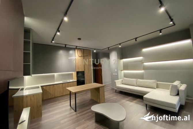 Shtepi me qera Apartament ne Tirane, 2+1, Mobilimi E mobiluar, Pagesa 1,000  Euro.