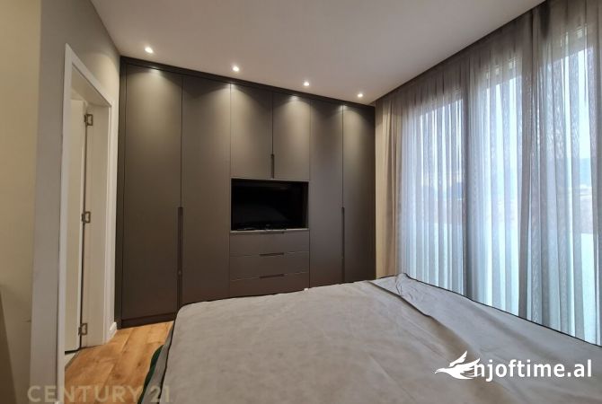 Shtepi me qera Apartament ne Tirane, 2+1, Mobilimi E mobiluar, Pagesa 1,600  Euro.