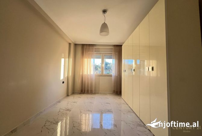 Shtepi ne shitje 2+1 ne Tirane - 130,000 Euro