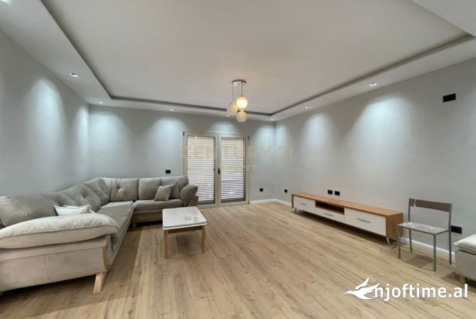 Shtepi me qera 2+1 ne Tirane - 600 Euro