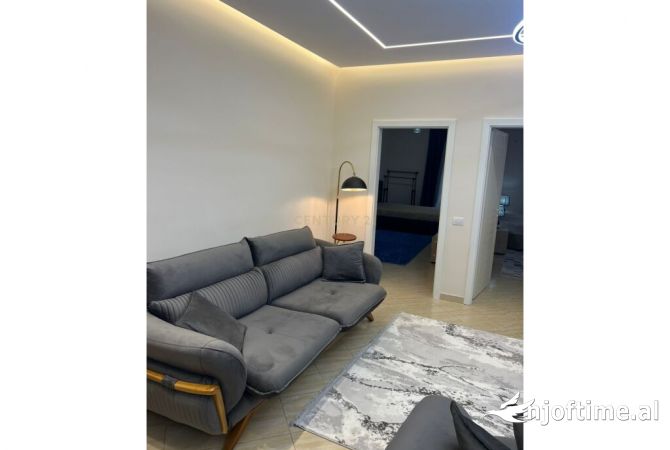 Shtepi me qera 2+1 ne Tirane - 500 Euro