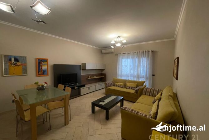 Shtepi me qera 1+1 ne Tirane - 520 Euro