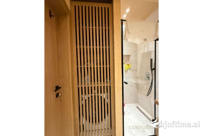 Shtepi ne shitje Apartament ne Tirane, 1+1, Mobilimi E mobiluar, Pagesa 188,000  Euro.