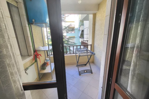 Shtepi me qera Apartament ne Tirane, 2+1, Mobilimi E mobiluar, Pagesa 650  Euro.