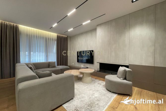 Shtepi ne shitje Apartament ne Tirane, 2+1, Mobilimi E mobiluar, Pagesa 350,000  Euro.