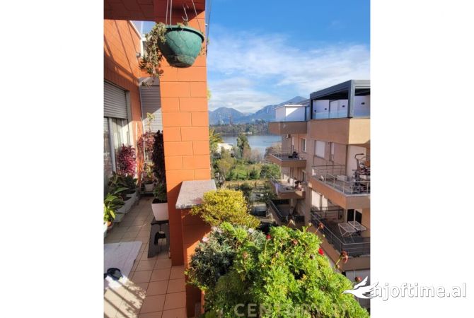 Shtepi ne shitje Apartament ne Tirane, 2+1, Mobilimi E mobiluar, Pagesa 207,000  Euro.