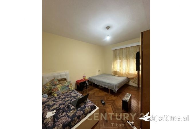 Shtepi me qera 3+1 ne Tirane - 750 Euro