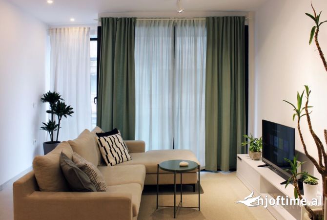 Shtepi me qera Apartament ne Tirane, 1+1, Mobilimi E mobiluar, Pagesa 700  Euro.