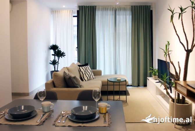 Shtepi me qera Apartament ne Tirane, 1+1, Mobilimi E mobiluar, Pagesa 700  Euro.