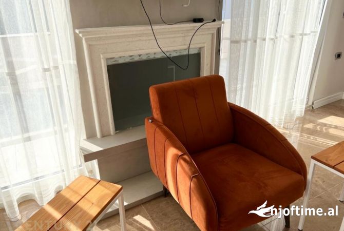 Shtepi ne shitje 3+1 ne Tirane - 470,000 Euro