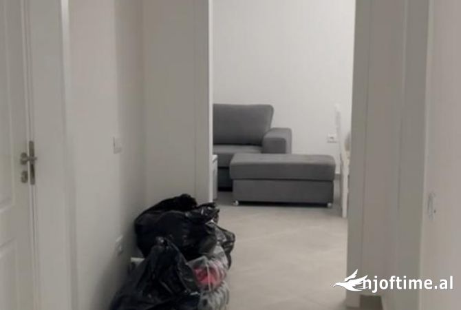 Shtepi me qera 2+1 ne Tirane - 500 Euro