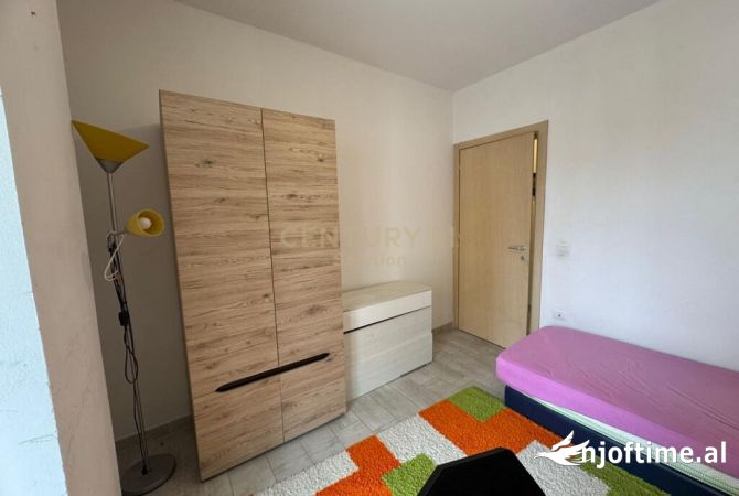 Shtepi me qera Apartament ne Tirane, 2+1, Mobilimi E mobiluar, Pagesa 600  Euro.