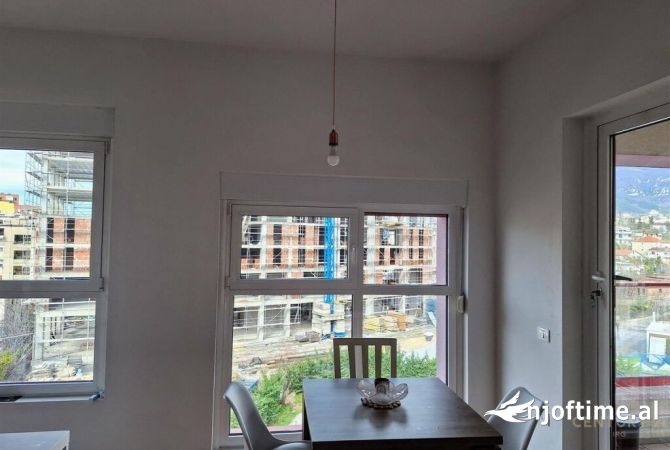 Shtepi me qera 2+1 ne Tirane - 550 Euro