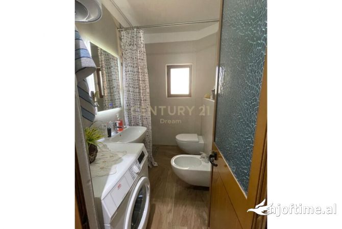 Shtepi me qera Apartament ne Tirane, 1+1, Mobilimi E mobiluar, Pagesa 430  Euro.