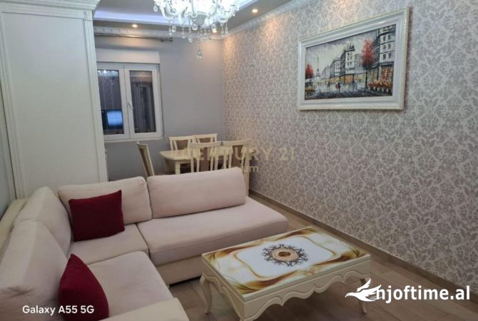 Shtepi me qera 2+1 ne Tirane - 500 Euro