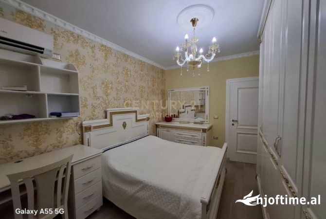 Shtepi me qera 2+1 ne Tirane - 500 Euro