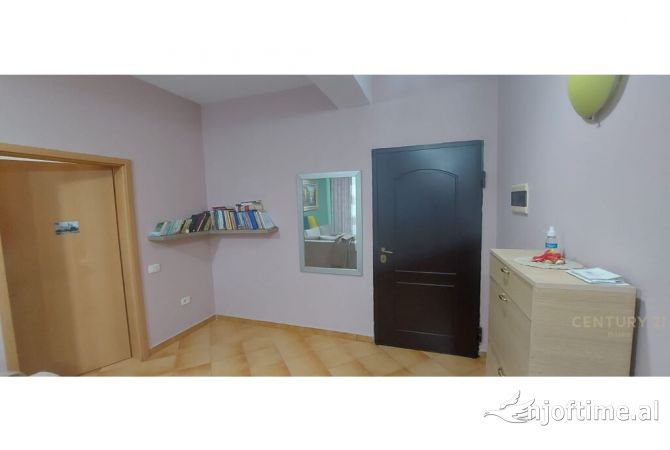 Shtepi me qera Apartament ne Tirane, 1+1, Mobilimi E mobiluar, Pagesa 500  Euro.