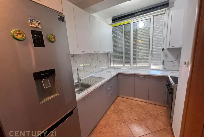 Shtepi me qera 2+1 ne Tirane - 550 Euro