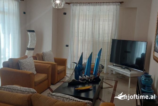 Shtepi ne shitje 2+1 ne Vlore - 260,000 Euro