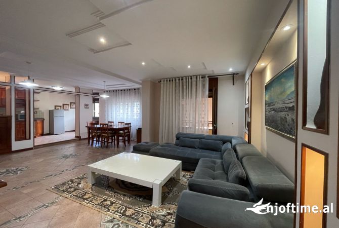 Shtepi me qera 3+1 ne Tirane - 1,000 Euro