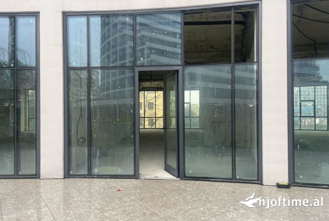 Ambient biznesi me qera 1+1 ne Tirane - 4,000 Euro