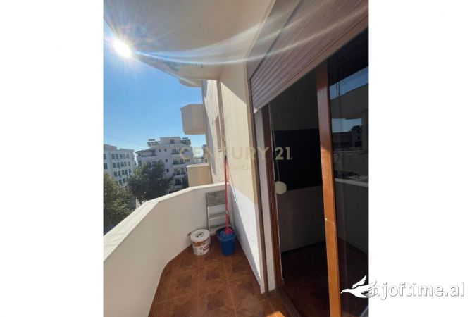Shtepi me qera Apartament ne Durres, 1+1, Mobilimi E mobiluar, Pagesa 280  Euro.
