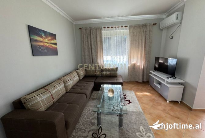 Shtepi me qera 1+1 ne Durres - 250 Euro