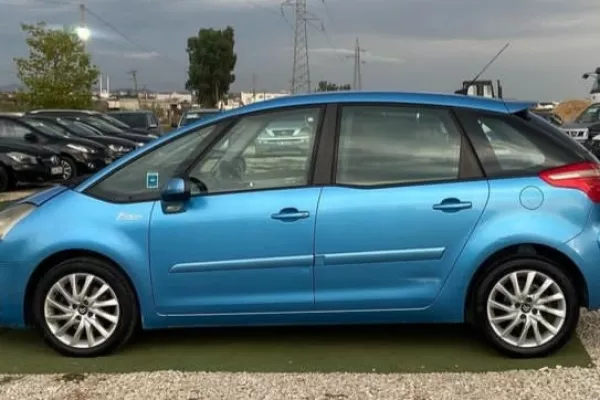 Cars for sale in Durres, Citroen, 2007 Diesel,Kambio Automatik Payment 3,000  Euro.
