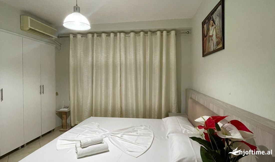 Shtepi me qera Apartament ne Tirane, 1+1, Mobilimi E mobiluar, Pagesa 600  Euro.