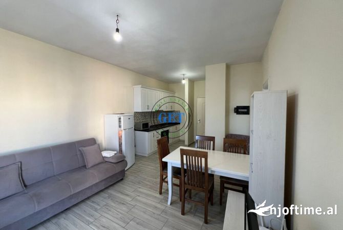Shtepi ne shitje Apartament ne Durres, 1+1, Mobilimi E mobiluar, Pagesa 100,000  Euro.