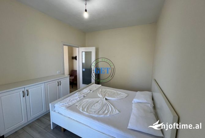 Shtepi ne shitje Apartament ne Durres, 1+1, Mobilimi E mobiluar, Pagesa 100,000  Euro.