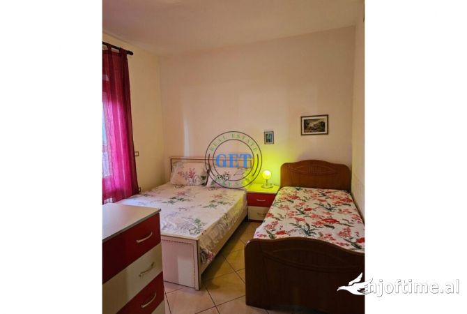 Shtepi ne shitje Apartament ne Durres, 1+1, Mobilimi E mobiluar, Pagesa 62,000  Euro.